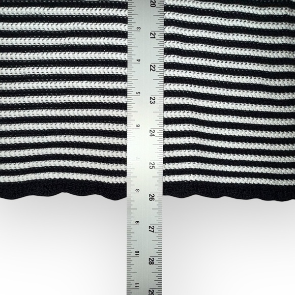 TALBOTS CREWNECK SWEATER - SCALLOP STRIPE Navy Women’s L - Picture 13 of 15